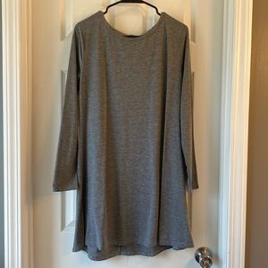 Long Sleeve T-shirt dress - Medium
